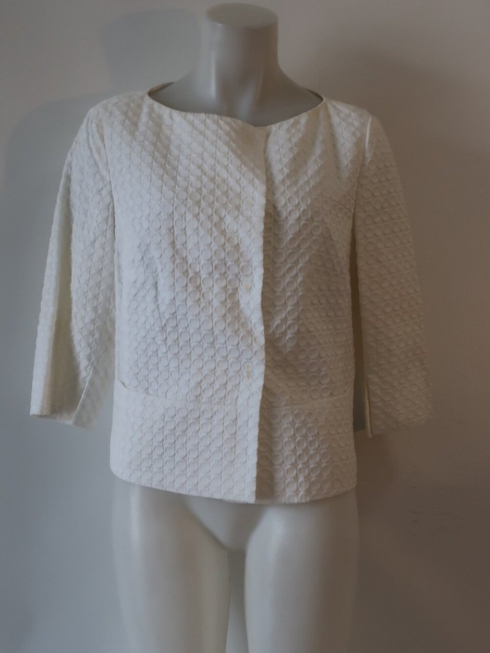 Women Akris Punto White (Item- 61) Geometric Jacquard Snap Button Jacket 10